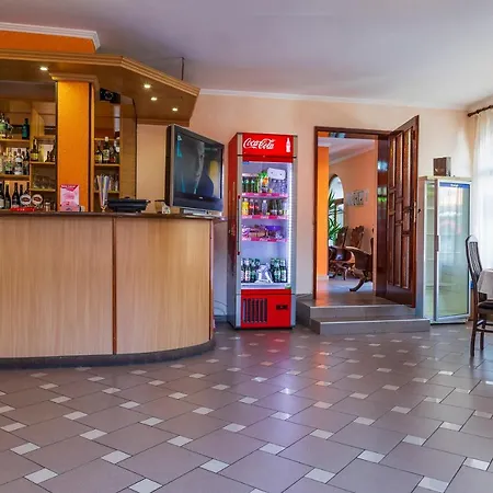 бриз Ξενοδοχείο