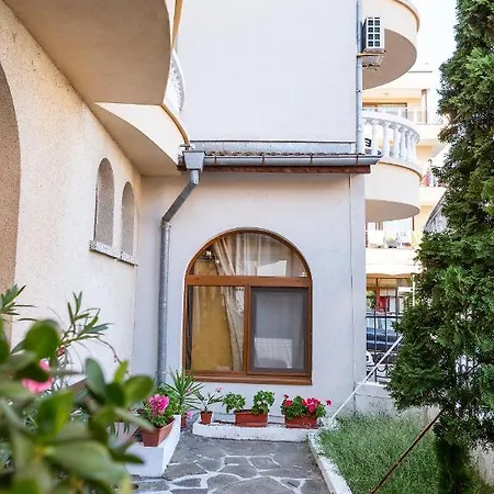 Ξενοδοχείο бриз