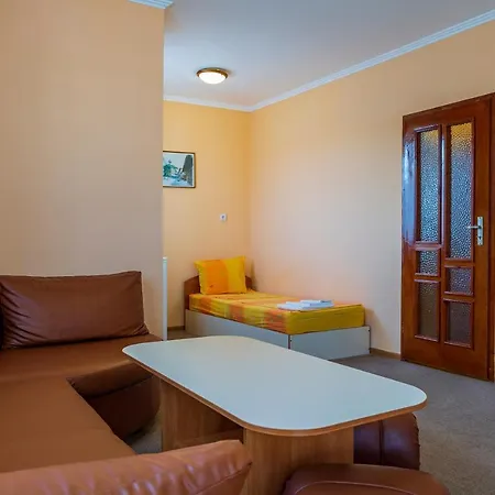 Szálloda бриз 2*